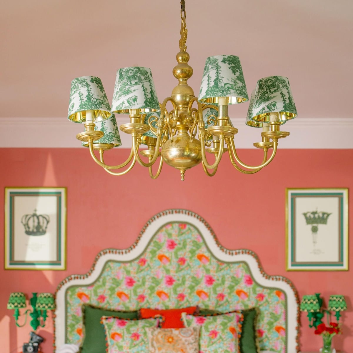 Mindthegap | Transylvanian Rhapsody | Wall Shade | TOILE DU TYROL