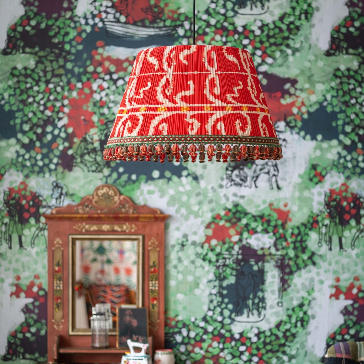 Mindthegap | Transylvanian Rhapsody | Pendant Lamp | ELYSIA IKAT Crimson Pleated