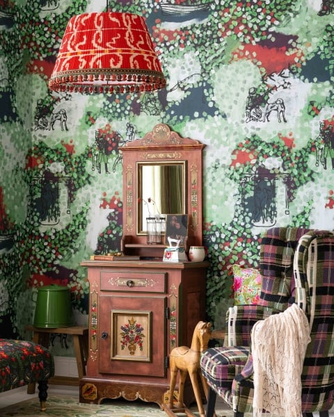 Mindthegap | Transylvanian Rhapsody | CASTLE'S GARDEN