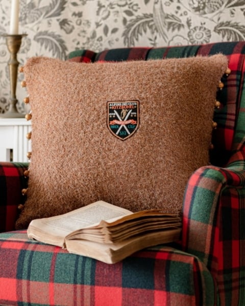 MINDTHEGAP | TYROL APRES-SKI HOME COLLECTION | Cushion | ALPINE SKI CLUB
