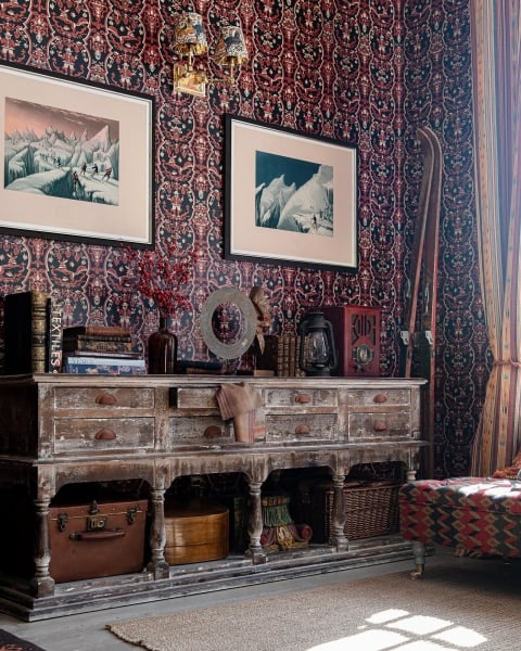 MINDTHEGAP | TYROL APRES-SKI HOME COLLECTION | FLORICSOME Wallpaper