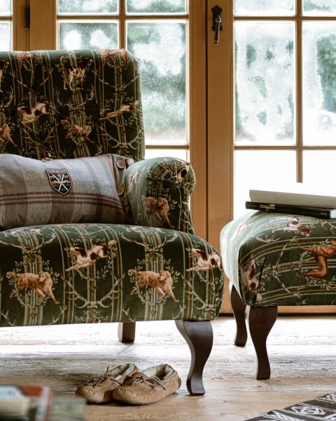 MINDTHEGAP | TYROL APRES-SKI HOME COLLECTION | Fabric | MOUNTAIN DOGS Cypress