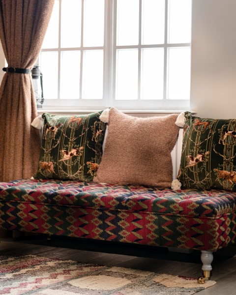 MINDTHEGAP | TYROL APRES-SKI HOME COLLECTION | | Sofa | SARAY OTTOMAN - CORTINA fabric