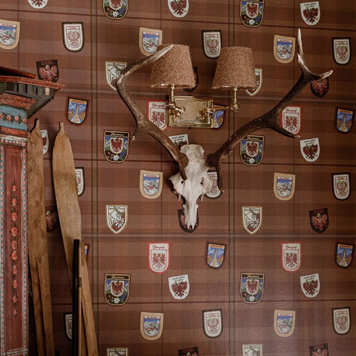 MINDTHEGAP | TYROL APRES-SKI HOME COLLECTION | Wall Shade | DECKE