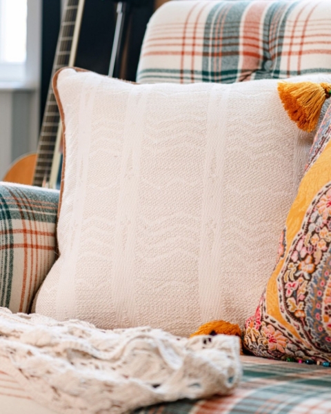 MINDTHEGAP | WOODSTOCK '69 | Cushion | White Lake Jacquard