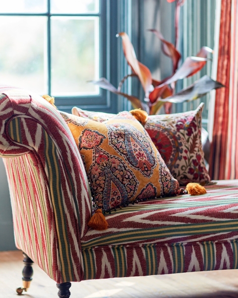 MINDTHEGAP | WOODSTOCK '69 | Fabric | BAKHMAL IKAT Woven