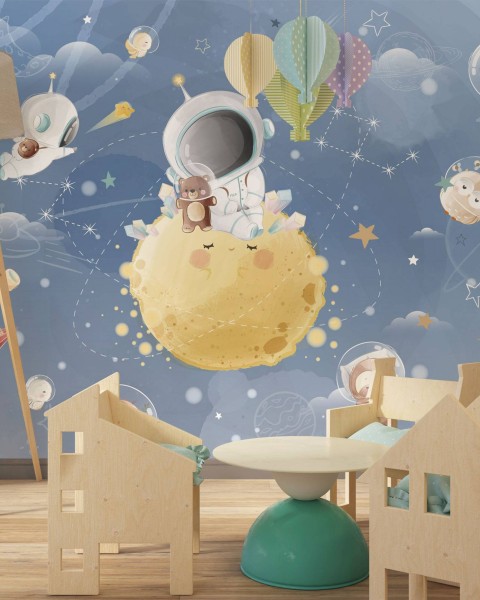 TM | Astronaut and Friends | MUR7010