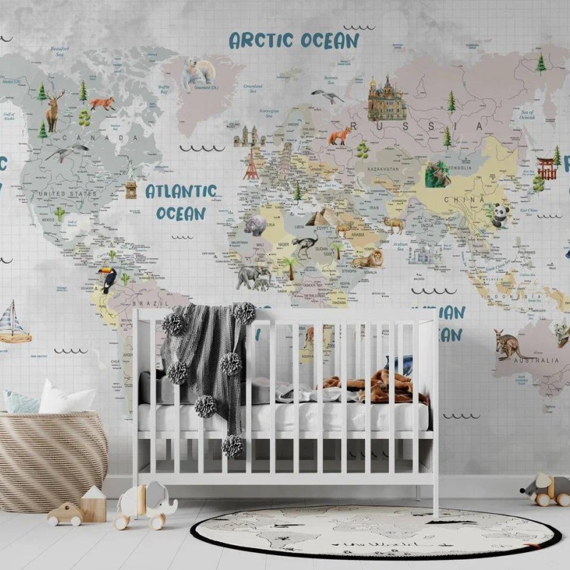 TM | Map-loving Explorer | MUR7252