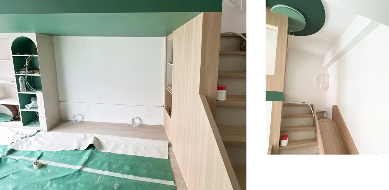 Look the detail of wallpaper