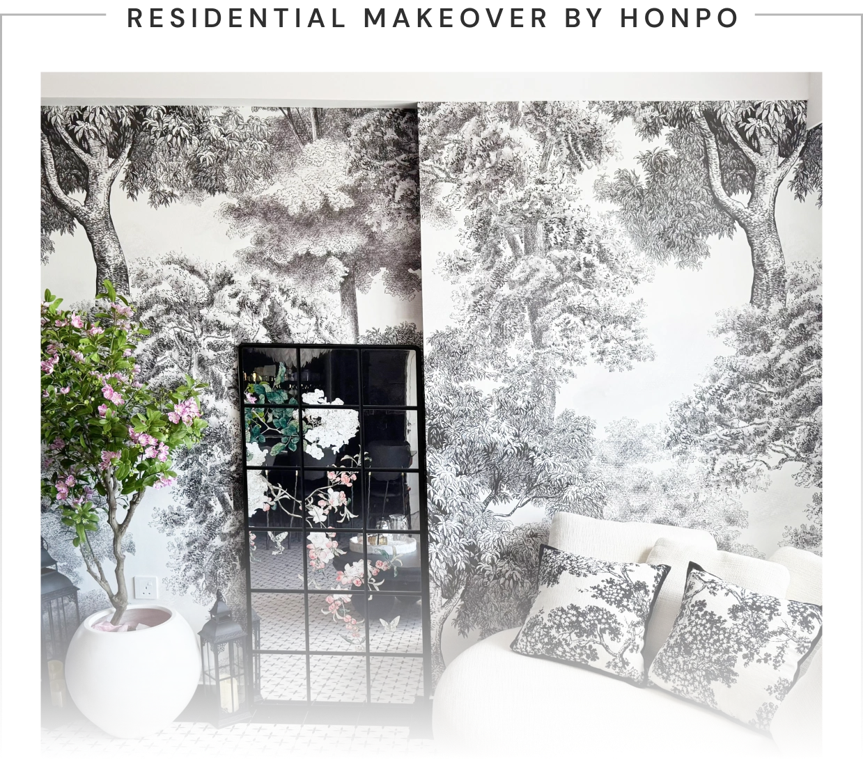 Stunning Living Room with Honpo Wallpaper