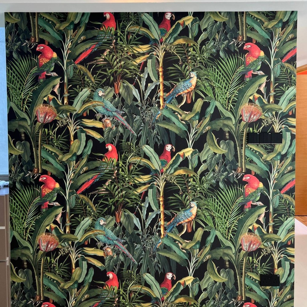 MINDTHEGAP |  The Wallpaper Compendium |  PARROTS OF BRASIL Antracite WP20522 Wallpaper