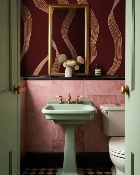 Ribbon Stripe | Burgundy