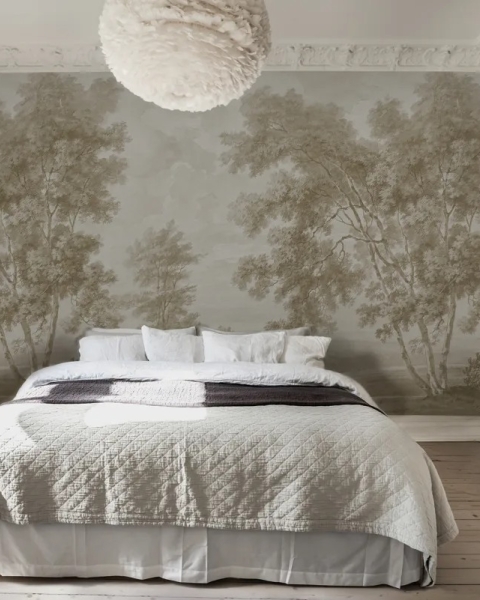 Tree on the Hill| Beige