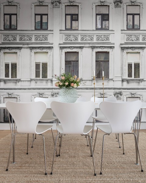 Rue Relief, White