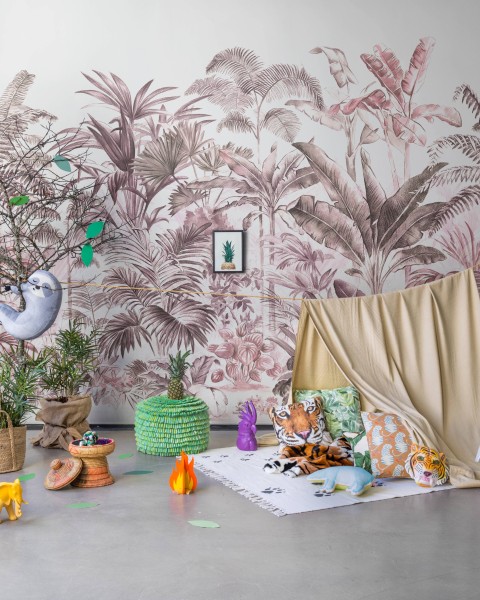 Pride Palms, Plum