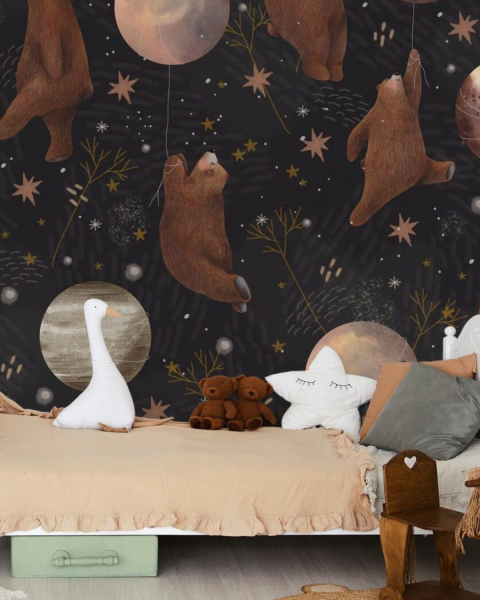 Oliver Robins | Animal Holding Planets