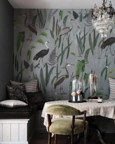 Wallcolors | Calm Heron wallpaper