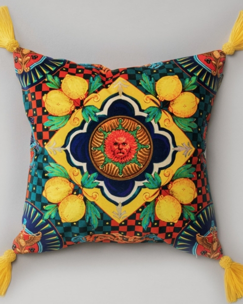 MINDTHEGAP | LA DOLCE VITA | Cushion | AMALFI Blue Velvet 