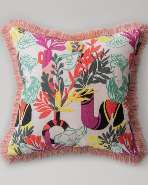 MINDTHEGAP | LA DOLCE VITA | Cushion | STATUARIO Embroidered 