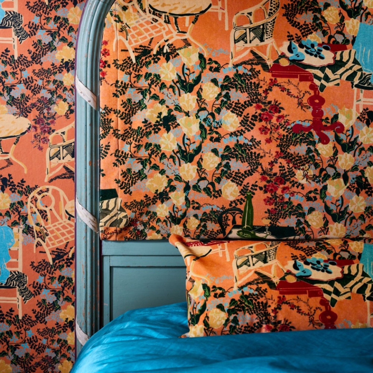 MINDTHEGAP | LA DOLCE VITA | Fabric | LA BRASSERIA Salmon Velvet