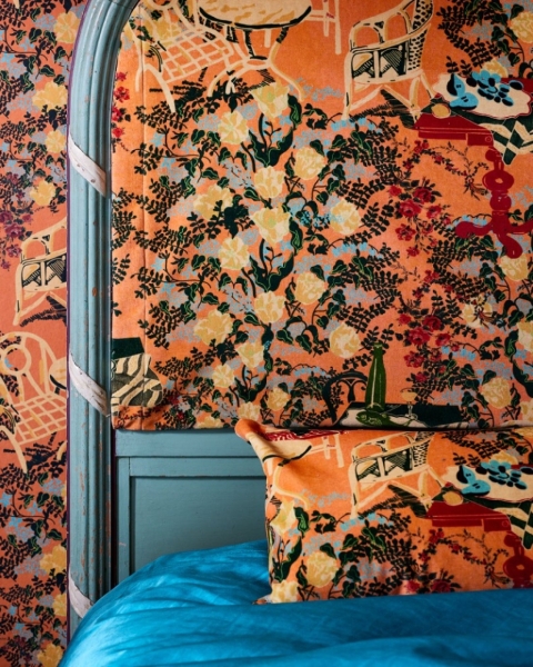 MINDTHEGAP | LA DOLCE VITA | Fabric | LA BRASSERIA Salmon Velvet