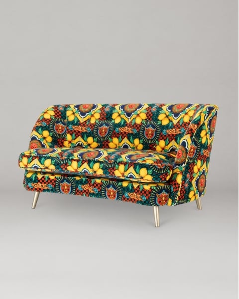 MINDTHEGAP | LA DOLCE VITA | VENICE SOFA | AMALFI Blue velvet