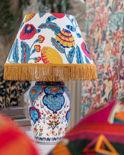 MINDTHEGAP | LA DOLCE VITA | Table Lamp | FIORI DI LIMONE Embroidered Bahar