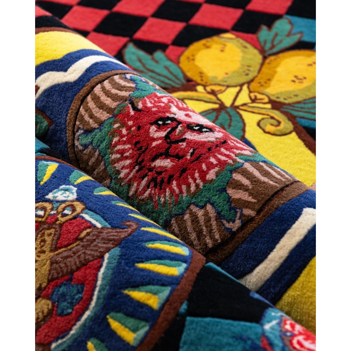 MINDTHEGAP | LA DOLCE VITA | AMALFI Hand Tufted Wool Rug
