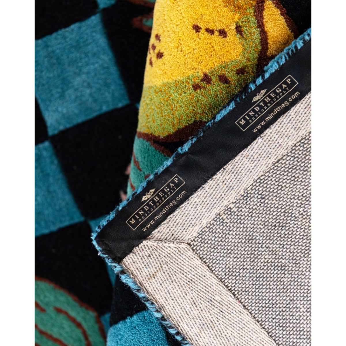 MINDTHEGAP | LA DOLCE VITA | AMALFI Hand Tufted Wool Rug