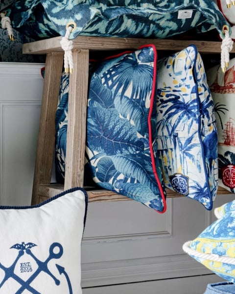 MINDTHEGAP | Sundance Villa | Fabric | PARADEISOS