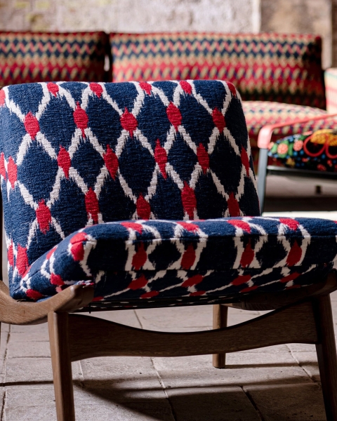 MINDTHEGAP | The Contemporary Capsule | Alyson Chair | Seebense Woven Fabric