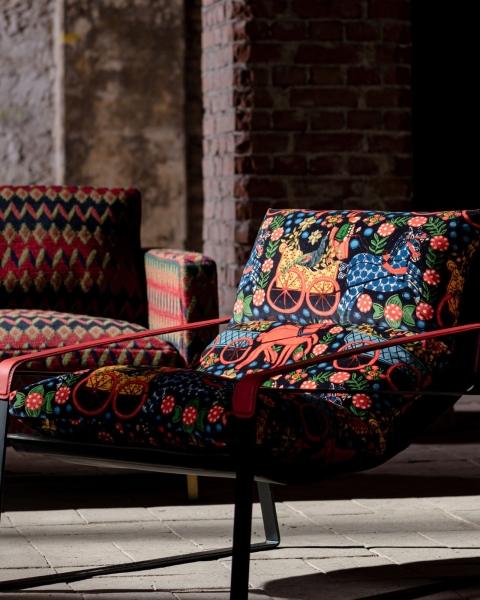 MINDTHEGAP | The Contemporary Capsule | Dunhill Chair | FASNACHT ANTHRACITE Velvet and Rosso Matte Leather