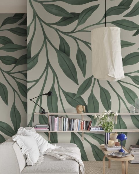 Giant Leaves