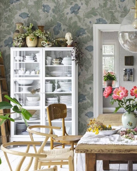 Sandberg / Poppy Garden Green 660-38